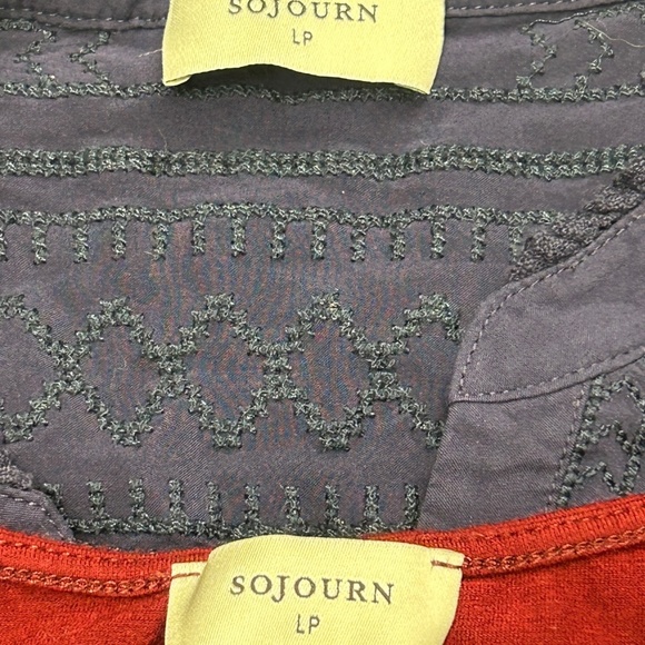 SOJOURN Shirt blouse Lot of 2 Women's Size LP L Large P Petite - Picture 2 of 7